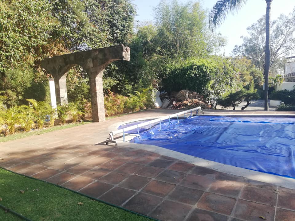 Casa en un nivel, privada residencial de 5 casas independientes