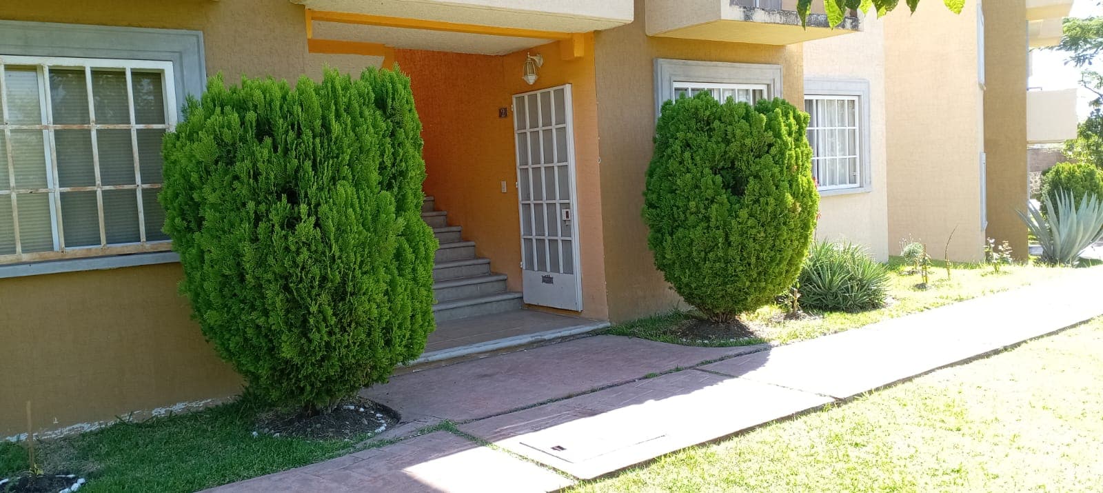 Bonito Departamento amueblado en Planta Baja en Temixco, Morelos.